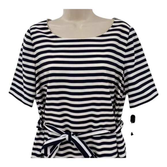 Tahari Striped Dress Size 8 Navy & White Short Tie Sheath Business Career Work - Picture 2 of 7